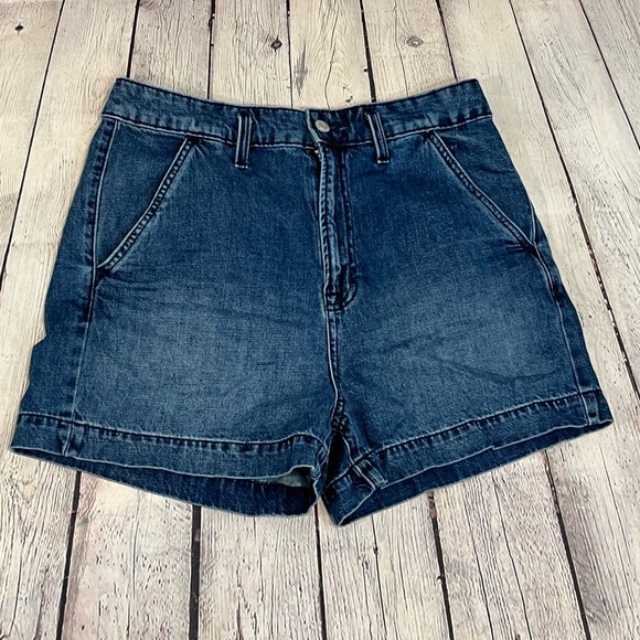 GAP Dark Wash Denim Shorts - Picture 1 of 5